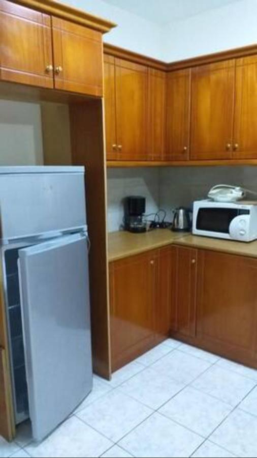 Vasili Sunstay Apartments ساراندا المظهر الخارجي الصورة