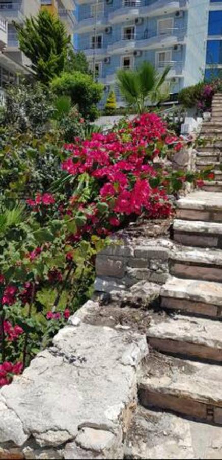 Vasili Sunstay Apartments ساراندا المظهر الخارجي الصورة